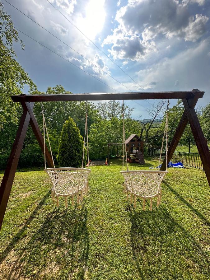 Kuca Na Dan Sa Bazenom Hedonist Place Zaklopaca  Buitenkant foto